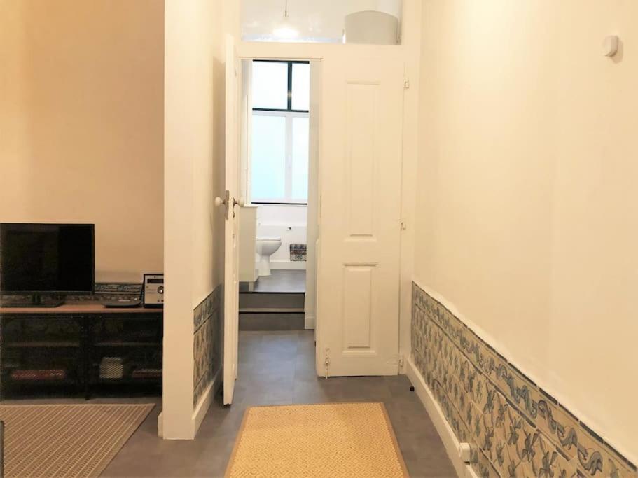 Appartamento Sj1D Heart Of Baixa With New A/C * Stylish Lisbona Esterno foto